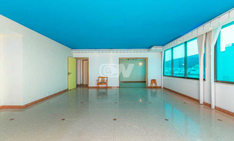 1038_G1779475431