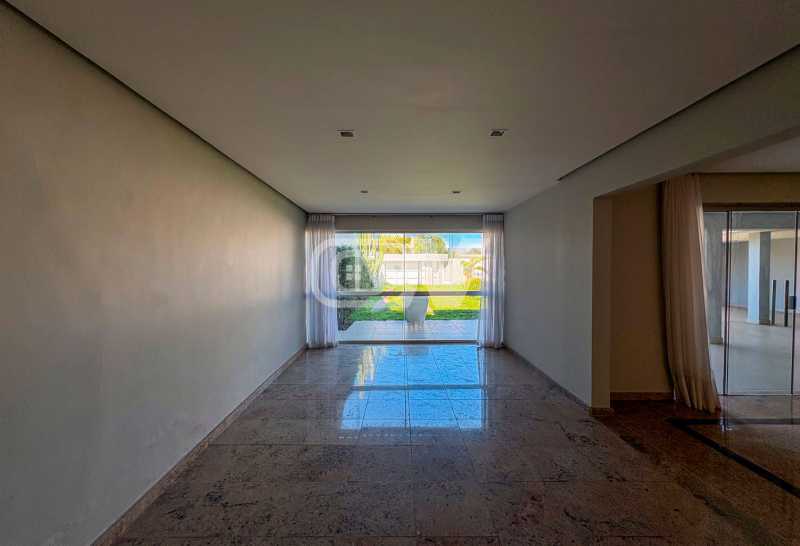 1152_G1785439260