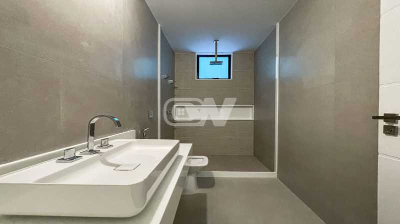 15_G1785781142