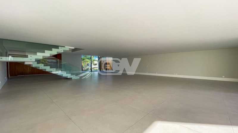 15_G1785781143