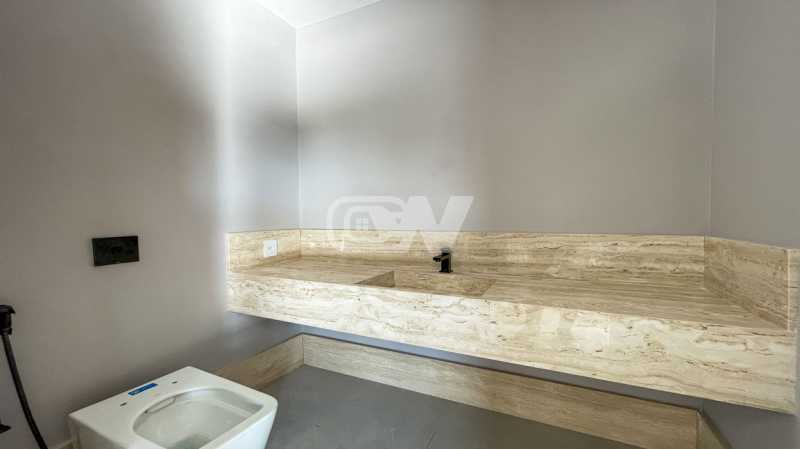 15_G1785781144