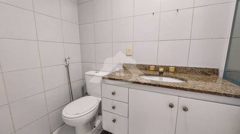 175_G1696512018
