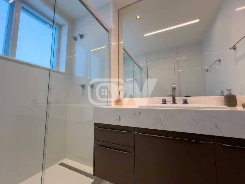 590_G1785445173