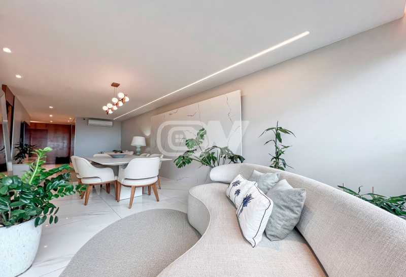 691_G1756831844