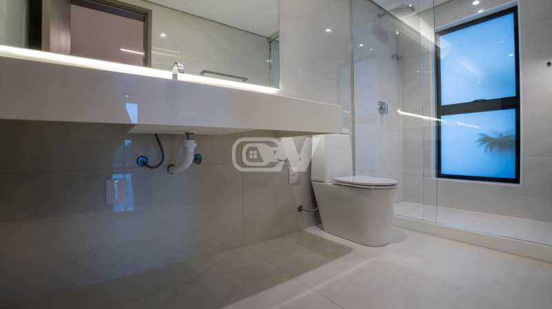 712_G1781543604