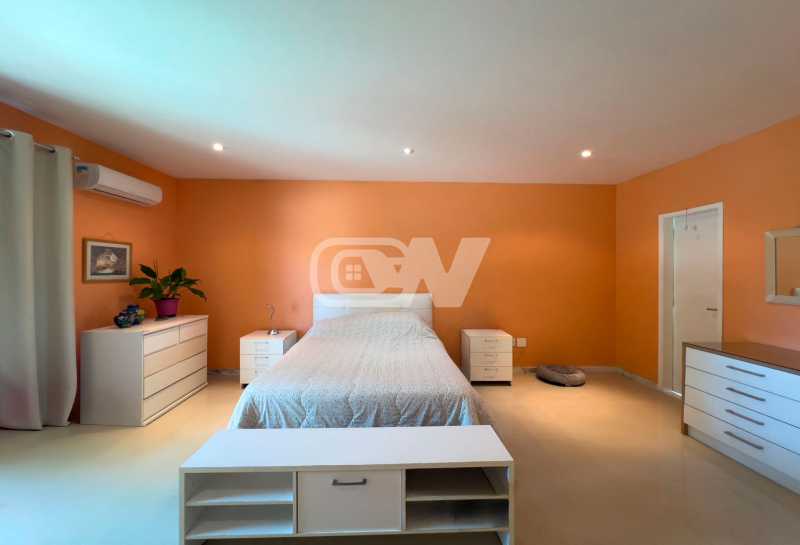 877_G1779909991