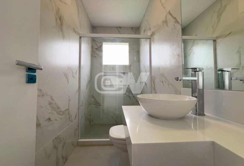 893_G1779906143